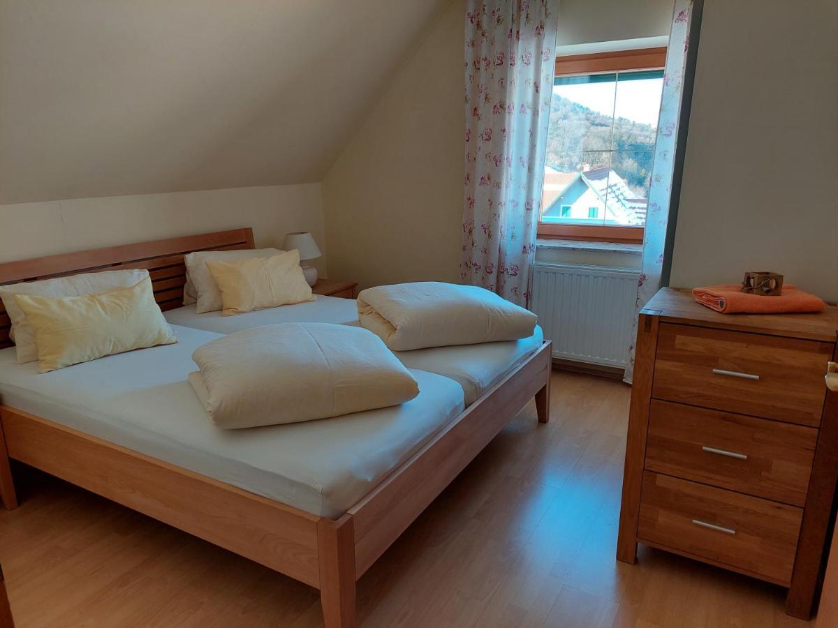 Anna'S Home - Ferienwohnungen Ratsch an der Weinstraße Zewnętrze zdjęcie